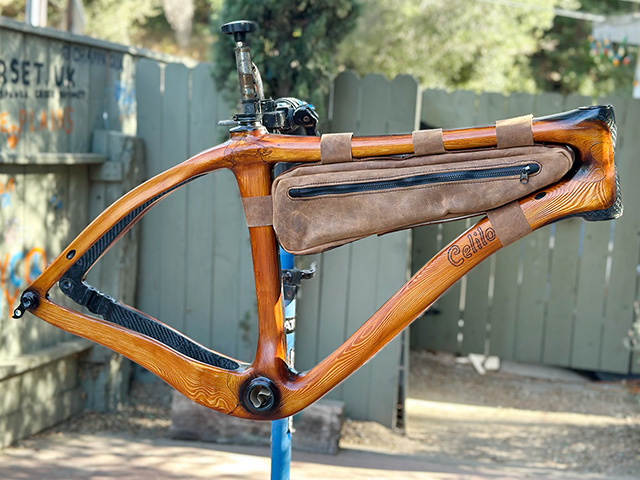 Celilo Gravel frame with TCO handmade leahtwer framebag