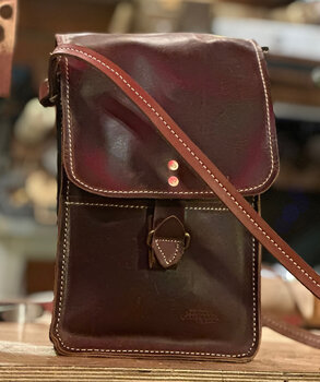 Leather shoulder bag