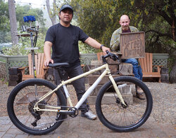 With girthy WTB Trail Boss 27.5 x 2.4 tires front and back, the Bridge Club is ready to hit the dirt.