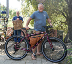 What an amazing looking Ogre in Fermented Plum fitted with our very own handmade Topanga Creek Outpost leather framebag
